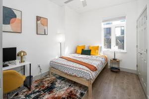 Carolina Blue - Stunning Views, Free Parking and WiFi