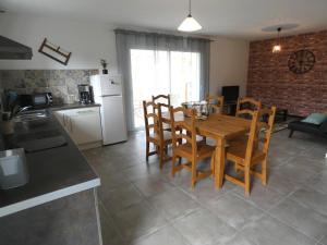 Maisons de vacances La scierie : photos des chambres