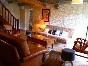 Maisons de vacances Maison Les Sauvages Blassac 8-10 personnes : photos des chambres