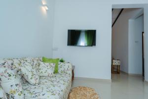 Green Retreat 2 Bedroom Hideout