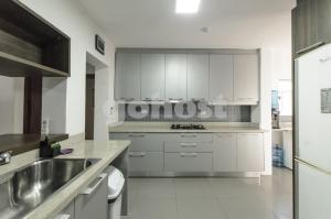 Spacious and Luxurious Penthouse in Carmelitas