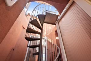 6 Penthouse with stunning views