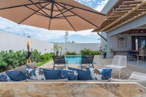 Casa Vista Mar de Luxo com Serviços Inclusos