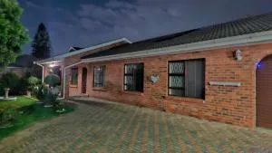 Sunset Walk Self Catering Guest House - 杰弗里湾