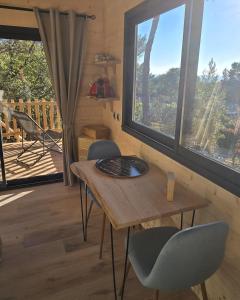 La Cabane Aixoise Piscine & Jacuzzi