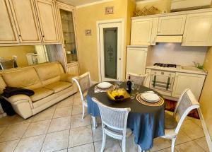 Doctor House Desenzano