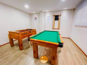 50m da PRAIA, Piscina, Academia, Portaria 24 horas, Churrasqueira