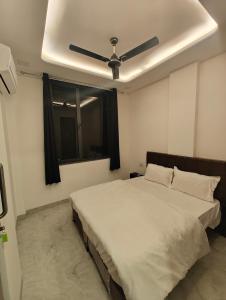 Cozy Stays by NishAnsh