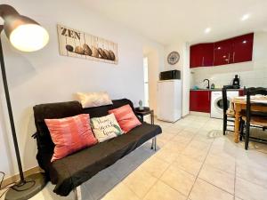 Appartements Le Coin de Mer 1 - Bord de mer, CLIM, WIFI, 4 pers : photos des chambres