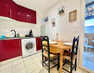 Appartements Le Coin de Mer 1 - Bord de mer, CLIM, WIFI, 4 pers : photos des chambres