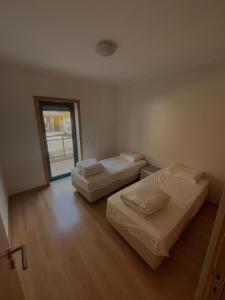 Modern luxury apartment with pool and ocean view