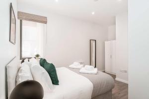 Fantastic 1 Bed Apartment in Waterloo Liverpool