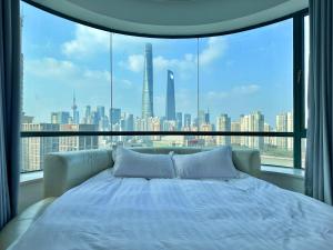ZHome-Magnificent scenery of the Huangpu River-Near the Bund