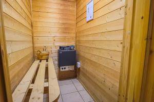 Fern Gully Lodge with Hot Tub - Spa Resort - Devon