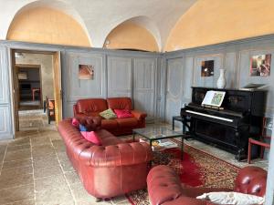 Chateau Arcade de Sainte Colombe