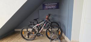 Villa Summertime - Private Jacuzzi and bikes, beach 800m