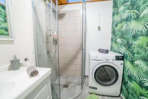 Lion Apartman by Mital