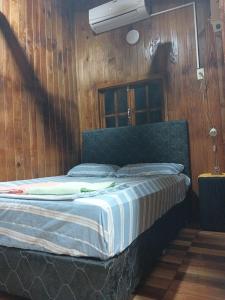 2 Cabañas Para Parejas Con Baño Privado y 3 Cabañas en Bungalow Para 4 Personas Cada Una Con Baño Compartido