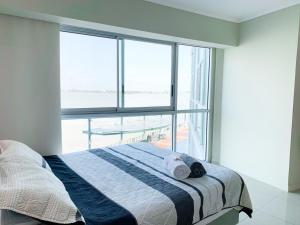 Suite con Jacuzzi y GYM en Puerto Santa Ana