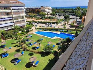 Golden Mile Penthouse, Pool-Parking, 5Min Beach!