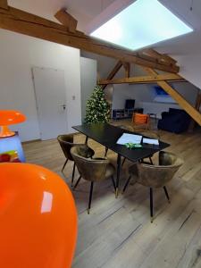 Appartements Gite-Love Room L-Albizia - Escapade romantique : Appartement 1 Chambre