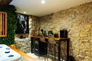 Love hotels Love Room l-Eden Secret : photos des chambres