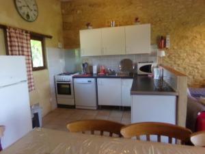 Maisons de vacances Family orientated, beautiful setting two pools : photos des chambres