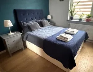 Blue Rooster Apartment - Free parking space - Piastów