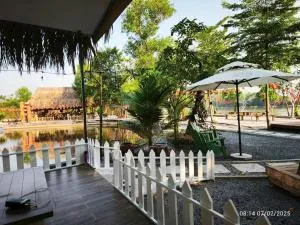 Homestay Mẹ khang 2 - Room lake view - Ấp Nhât (2)