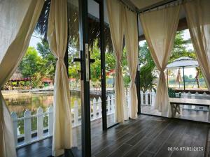 Homestay Mẹ khang 2 - Room lake view