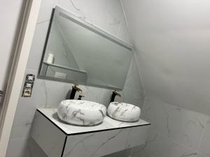 Villa op de hoek Rooms