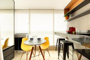 Easy Star - Belo studio Cvaranda em Pinheiros - NT01I