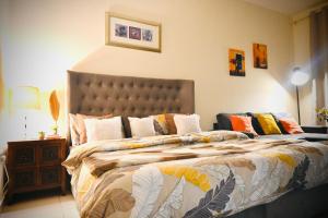 Marina Breeze Residence Near to Yachts and Beach