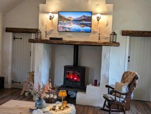 The Red Bridge Cottage