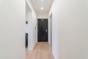 ALMA BIG Delightful apartment near train station