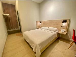 Wan Loong Hote1