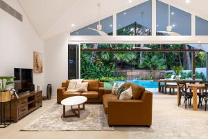 Tropical Home by the Beach