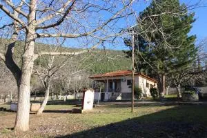 Raise Polydrosos Family Lodge - Polydrossos