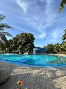 Hermoso Apartamento Condomio Familiar Rodadero 201