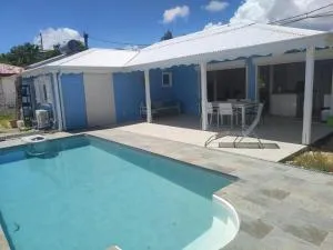 Villa créole bois avec vue mer - Plaisance