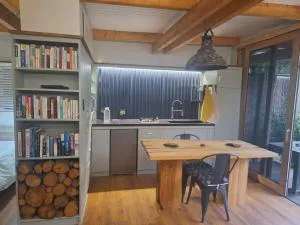 Mystic Retreat - Elim