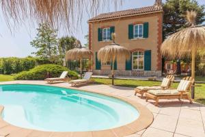 Villas Villa spacieuse a Ponteves avec piscine privee. : photos des chambres