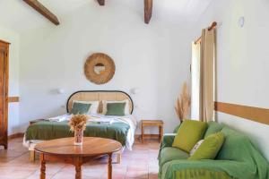 Villas Villa spacieuse a Ponteves avec piscine privee. : photos des chambres