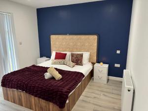 Newly built 2023 One bed bungalow with front and back gardens