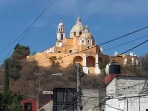Cholula Puebla Cerca de la Piramide - 乔卢拉