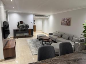 استوديو فندقي بكمبوند دلتا ستارز بجوار سيتي ستارز