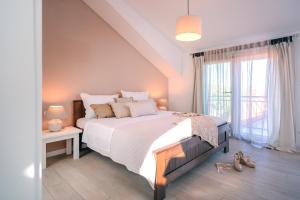 Family friendly house with a swimming pool Svirce, Hvar - 23989