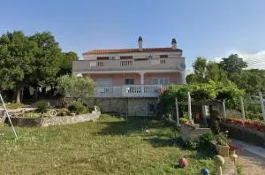 Rooms with a parking space Vrh, Krk - 24028 - Vrh