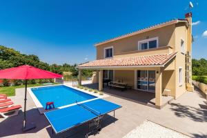 Villa-Boscari-relaxing-villa-at-the-end-of-Village