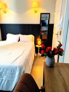 Queen l Ar cond l Tvs smart l Wi-fi l Cozinha completa l Garagem - Fernão Velho